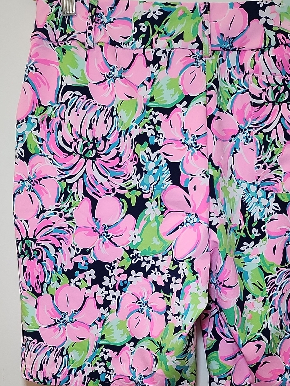Lilly Pulitzer Luxletic Bettina UPF 50+ Navy Tall Order Bermuda Shorts Size 12 - Picture 12 of 16
